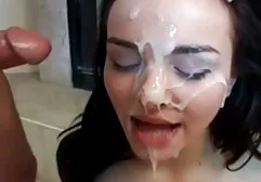 BrokenTeens - مکیدن خروس مرطوب و گربه کوچک سوپر خواهر برادر او را